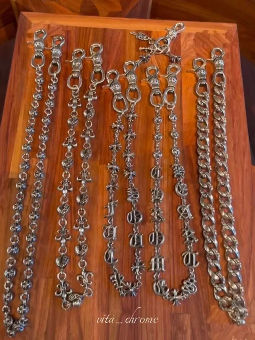 Chrome Hearts Vintage necklace (Default: Style from Image 1)